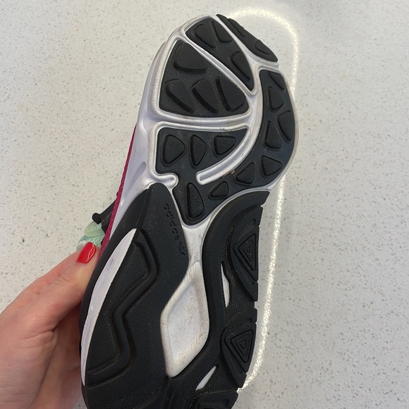 Adidas sneakers - Picture 7 of 7